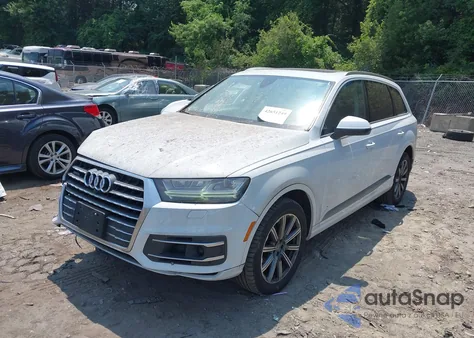 2018 Audi Q7 3.0T Premium из США, поврежденный, VIN WA1VAAF70JD026387